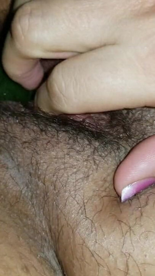 BerryDelixxxious: Berrydelixxxious bermain dengan mentimun