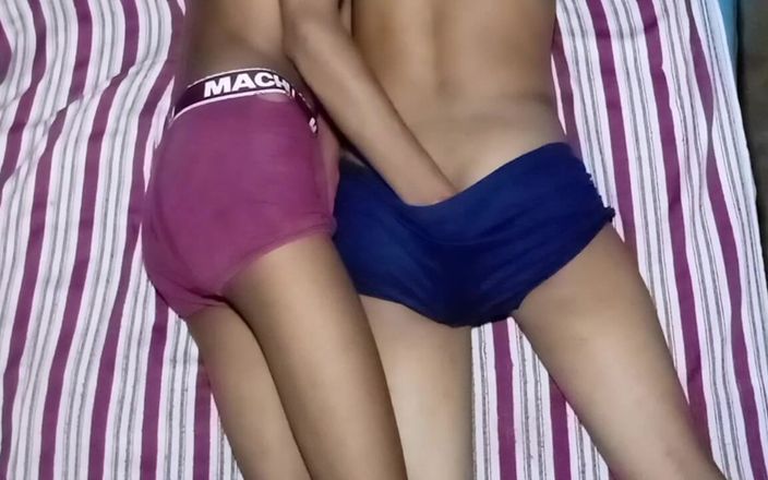 Mhsexy: 初めての女の子が猫を破ったポルノ映画インドのセクシーなビデオ