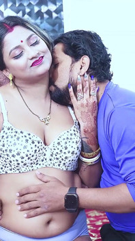 인도 인도 형수 Bhabhi Ji 보지를 집에 없을 때 하드코어 섹스(힌디어 오디오)