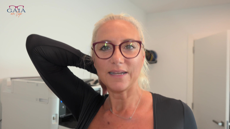 Gaia On Top: 388 milf peituda - xixi anal mijando - prolapso
