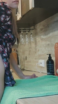Hot Teen Stepmom