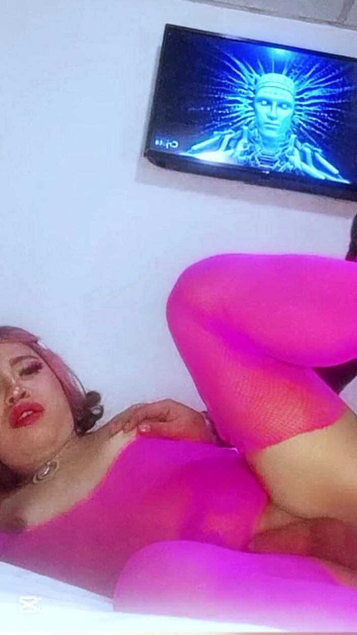 Ladyboy69: 22-year-old Trans Woman Squirts While Her Ass Is Being Penetrated