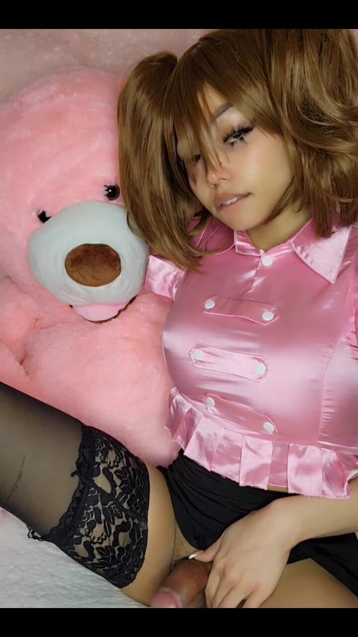 Ts Mirage: Muat naik penuh pakaian seragam Elizabeth yang kotor Diane