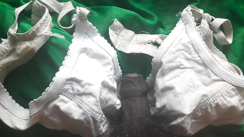 Cross Indian: Proszę 18-letnia moja pasierbica zobacz, jak mnie szarpię # 8