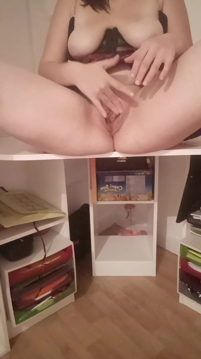 Rose Fleurs: I Finger Myself with My 25 Cm Dildo in My Pussy