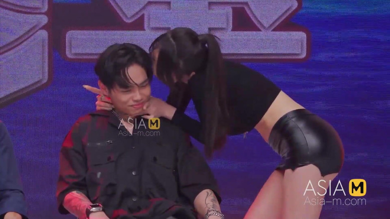 ModelMedia Asia: Mtvsq-0001 セックススタディルーム / シーズン2 第8号 / 掴みをからかう愛撫!