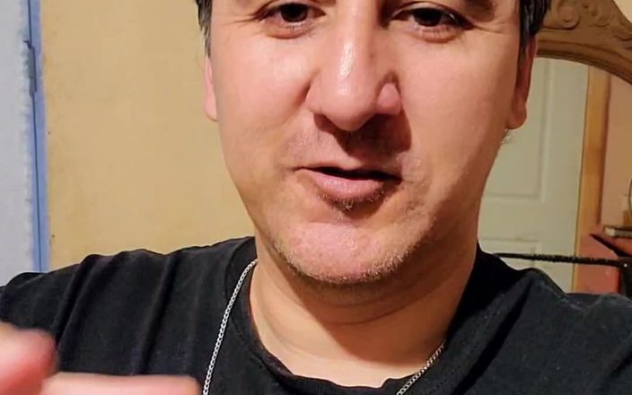 Dany boy: Zeer hete latina amateur krijgt een intense aftrekbeurt