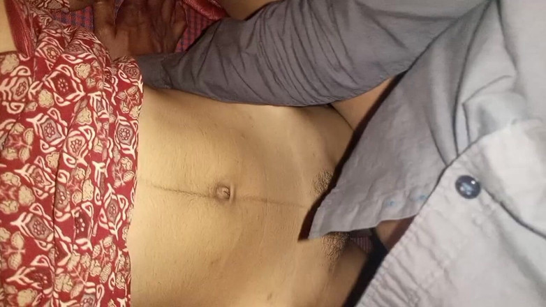Your Navya: Güzel desi üniversiteli kızlar azgın amcıklarını ıslatmayı ve sert sert sikiş erkek...