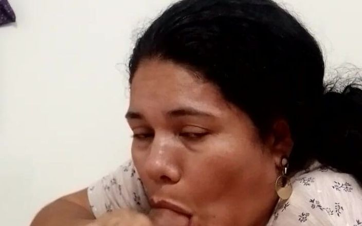 Valkyrieandluigy: Manželka Kouří deepthroat submisivní krásná přítelkyně