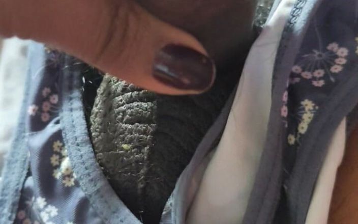 Suryasushma: Hot Desi Bhabhiji Handjob to Devar XXX Sex Hot Mallu