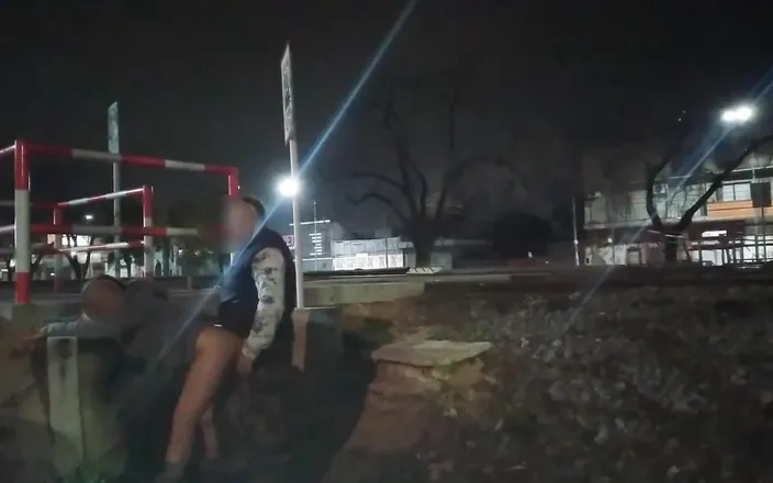 Activecouplearg: Public Sex on the Street Outdoors Caught Fucking by Police...