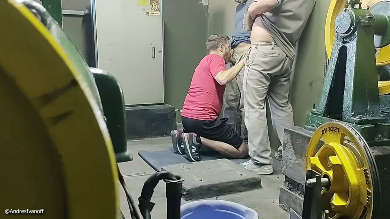 Porteros Hot: Doormen Fucking to Andres 3