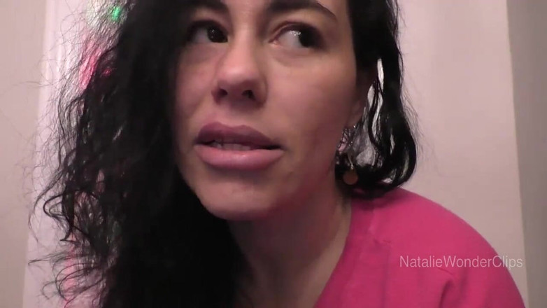 Natalie Wonder: apni sauteli mammi ki sabse achchhi dost ke andar viry...