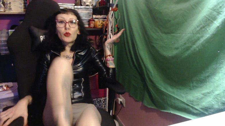 Miss Wagon Vegan Fetish: Miss Wagon Vegan Ass Domination - Give Me Cash! Stockings and...