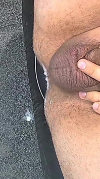 Anal Destruction z wibratorem Xxxl i dwiema rękami