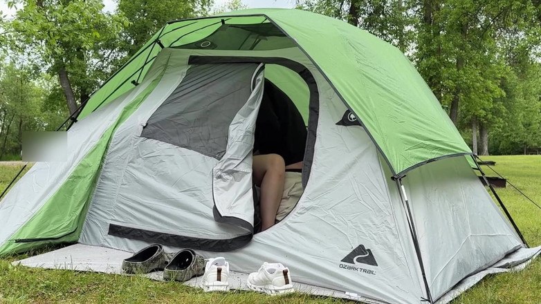 Mya Lane: Isteri Mahu Ditonton Berkongkek di taman