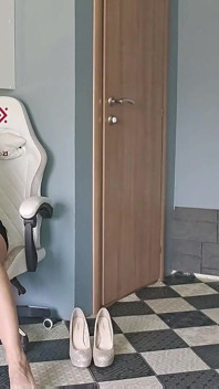 Masturbuj Się Do Mnie, Uwiedziony.