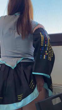 Gassy Hatsune, Miku Farts - l’idole de l’anime se fait salir