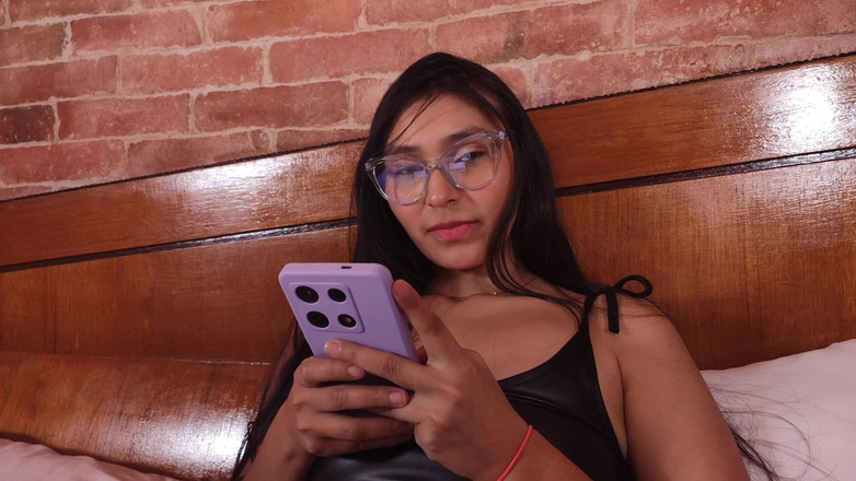 Teen sex 66: Anal fingersättning för en vacker flicka