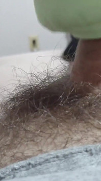 Neues Spielzeug! Reptile muschi streicheln und sperma!