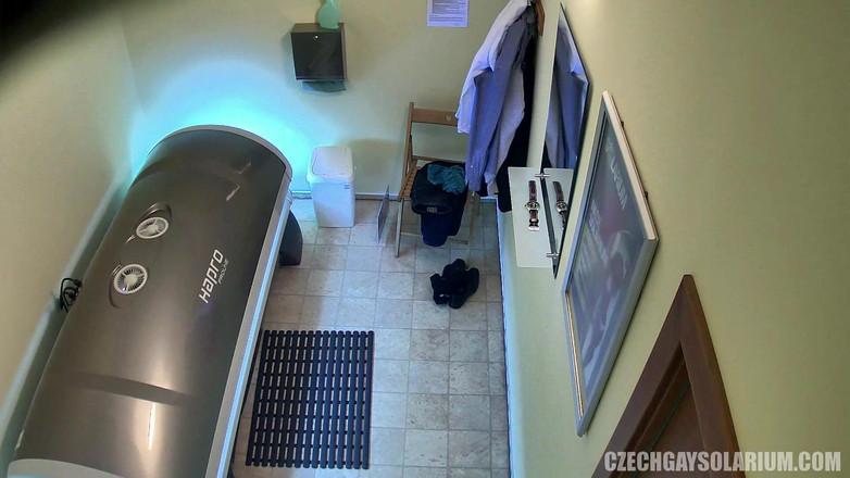 Czech Gay Solarium: Czech Gay Solarium 25 Muscled God’s Solo Action