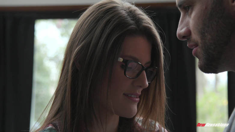 New Sensations: Michelle stresi emiyor