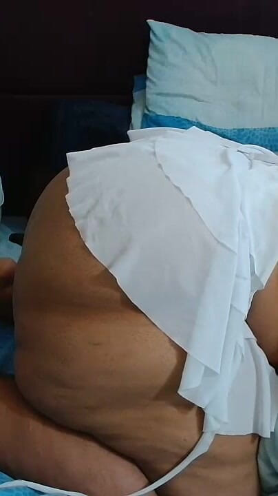 Legendary Booty Overdose: สาวรุ่นใหญ่เปลื้องผ้าและบําเรอ