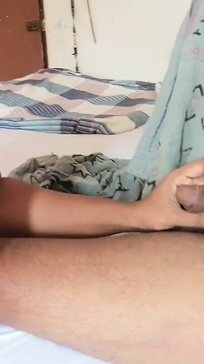 Tina Baby: Desi bhabhi bắt gặp Husbanf đang làm tình với thư ký...