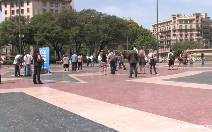 Public Disgrace by Kink: Alina Rose é fodida por dois homens em público