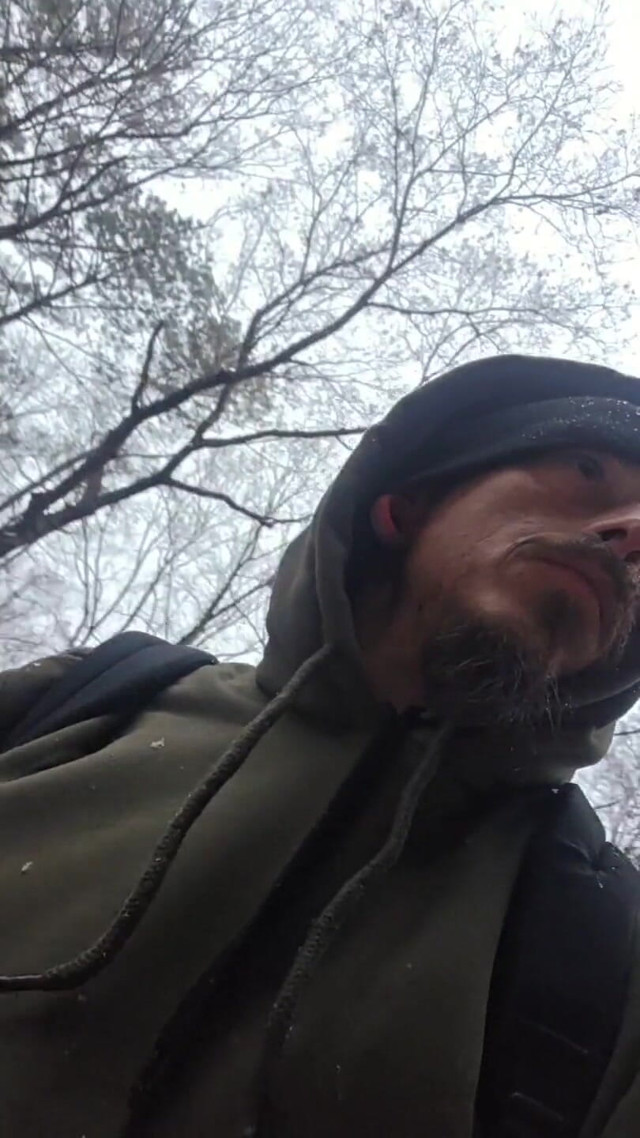 Cruising in the Snowy Woods (HungRabbit42) Cruising in the Snowy Woods (HungRabbit42)