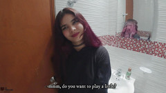 MAFELAGO: Nadržený chlap tajně šuká manželku svého nevlastního otce v koupelně - Porno...