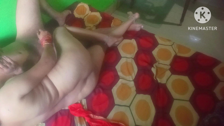 T. Sonai: S Lov při rozhovoru po telefonu s manželem