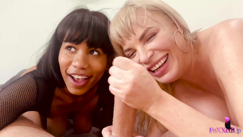 Jenna Foxx: ¡Jenna Foxx, Dana Dearmond, doble pie follada e intercambio de...