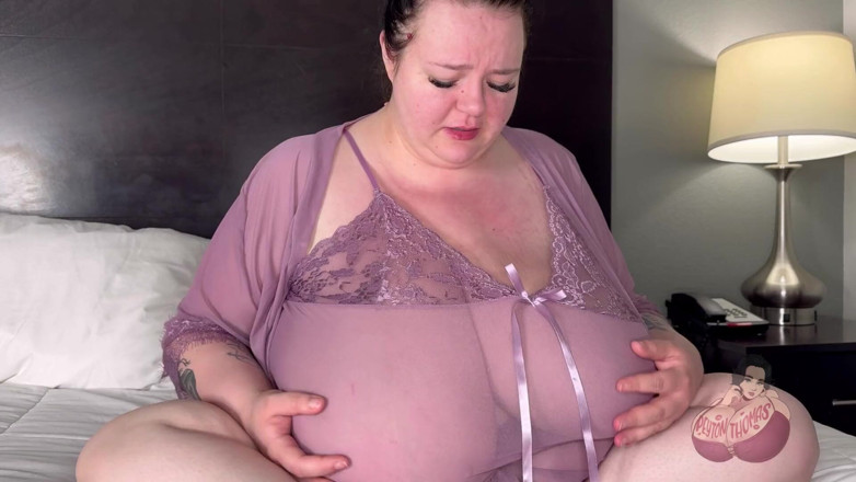 Peyton Thomas: Big Tit Breast Expansion