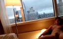 Laura and Dante: Эпический длинный трах с сексуальной девушкой в окне квартиры в отеле
