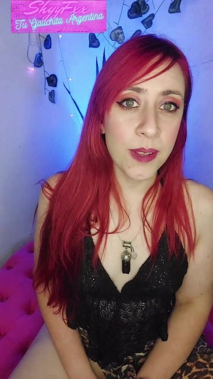 Tu Gauchita Argentina: 我欢迎我超级热辣且非常啪的继子