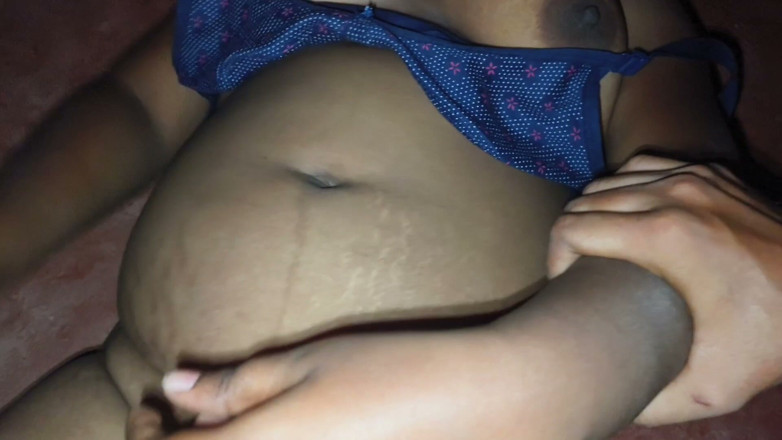 MOMS LOVER: Aunty Told Me Very Funny That I Should Be Fucked...