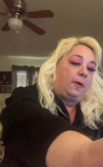 BlancaGirlBBW: Bună dimineața, luvs!! Am nevoie de cereri! Xoxo