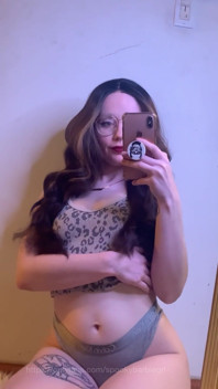 Spookybarbiegrl iç çamaşırı ve külot sürtük derlemesi