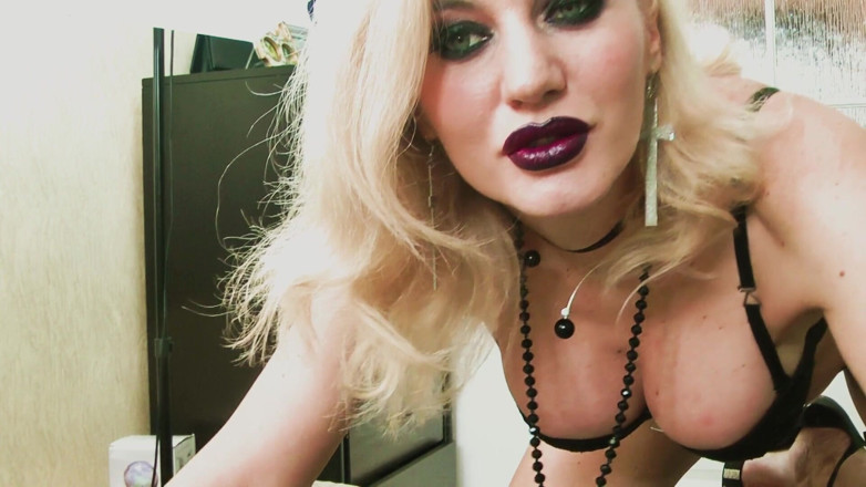 Goddess Celine: Ko lesbijska dominacja