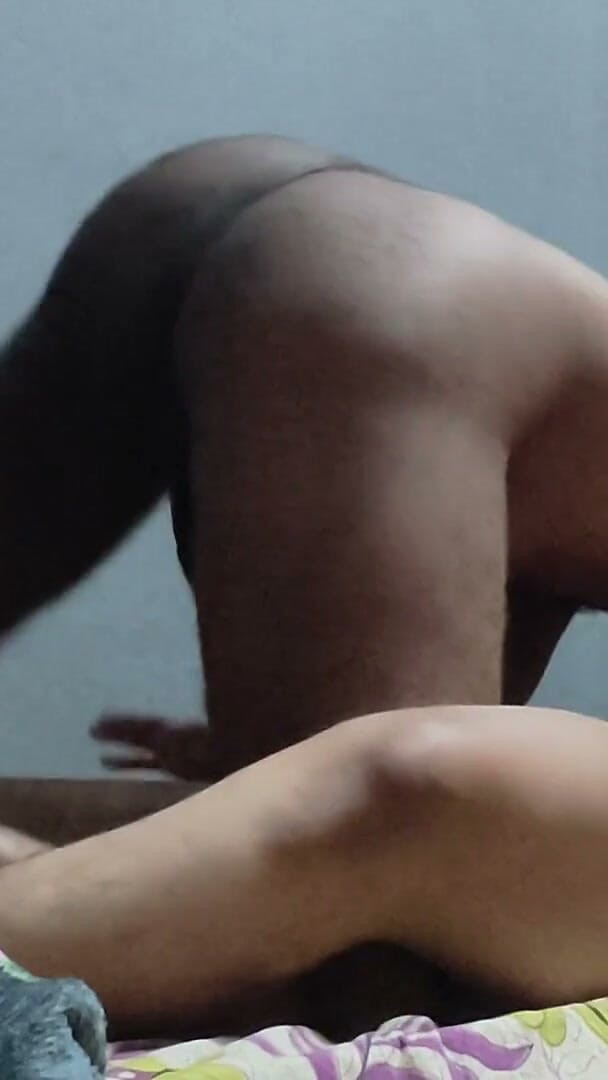 Playboyvinz: malloo jore se ghar ki bani chudaee