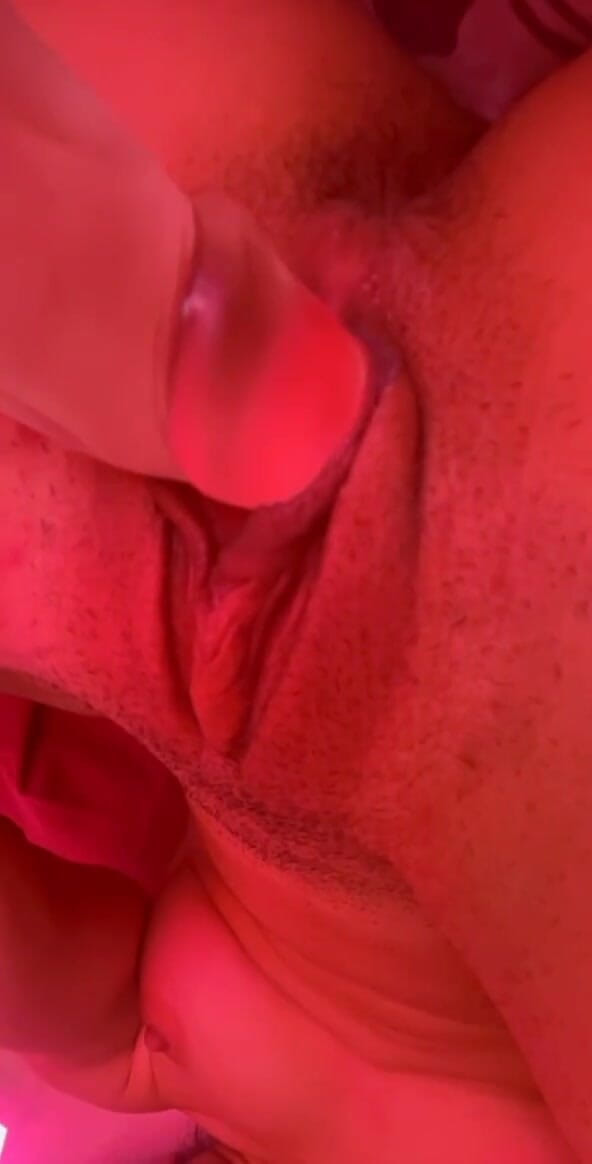 FANS OF SOFIA SWEETSECRETT: Uděláme trochu sextingu? Chtěla jsem stříkat 4 od Sofia Sweetsecrett