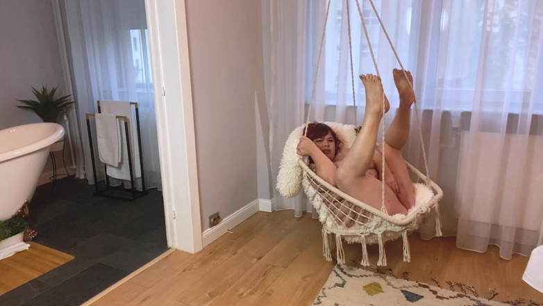 Roxanne Miller: Swing Pussy