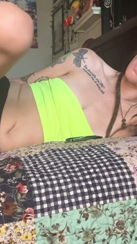 Cumming i dildo jebanie