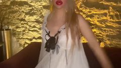 I Am the Goddess for the Fans