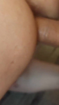 Anal Fisting Mit Einer Geilen Brünette