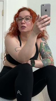 Findom рогоносець, я трахав когось іншого, і тепер твоя зарплата фінансує це