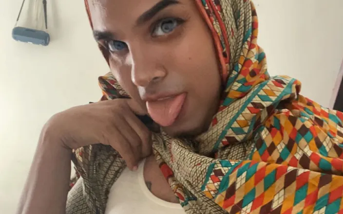 Jasiya: Horny Sissy Bitch Slave