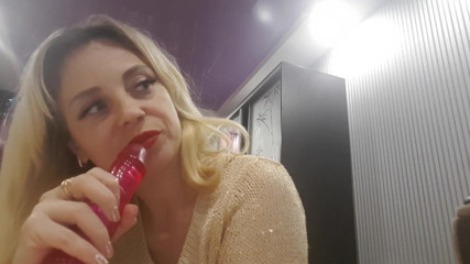 LarisaCum: I play with a big dildo in this video
