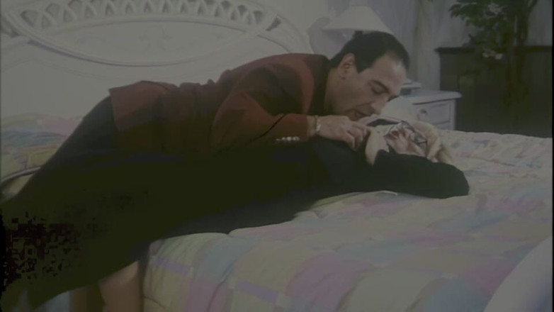 pornitaliangraffiti: L’étalon Italien, Sa Tante Et Sa Nièce